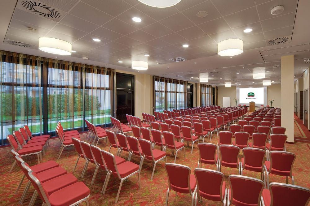 Courtyard By Marriott East Munich