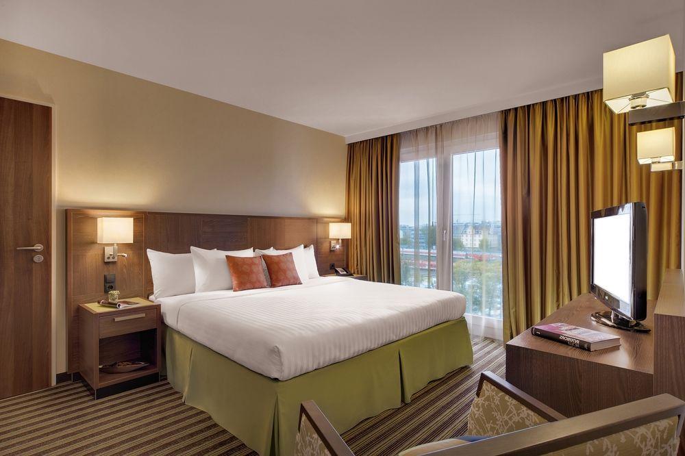 Hotel Courtyard By Marriott East Munich