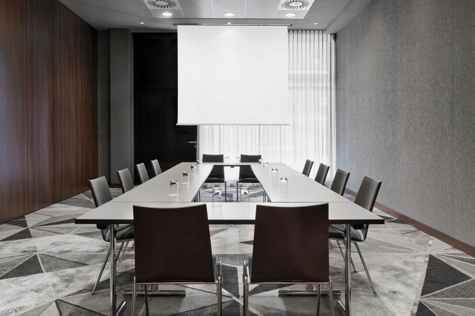 Hotel Courtyard By Marriott East Munich